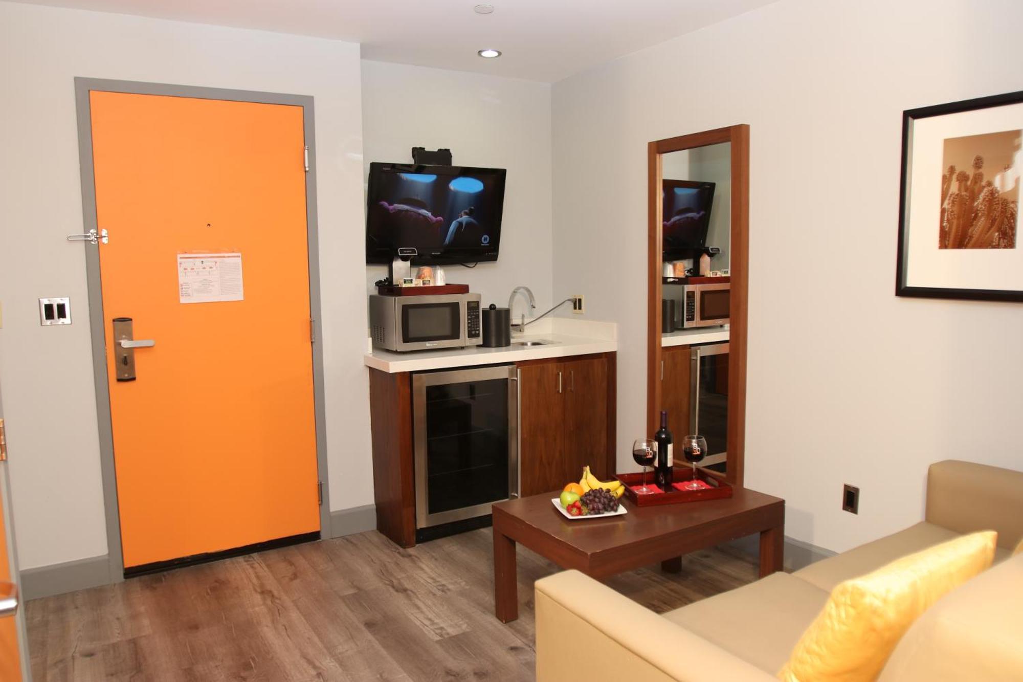 Blvd Hotel And Studios Universal-Hollywood, Ascend Hotel Collection Лос-Анджелес Экстерьер фото