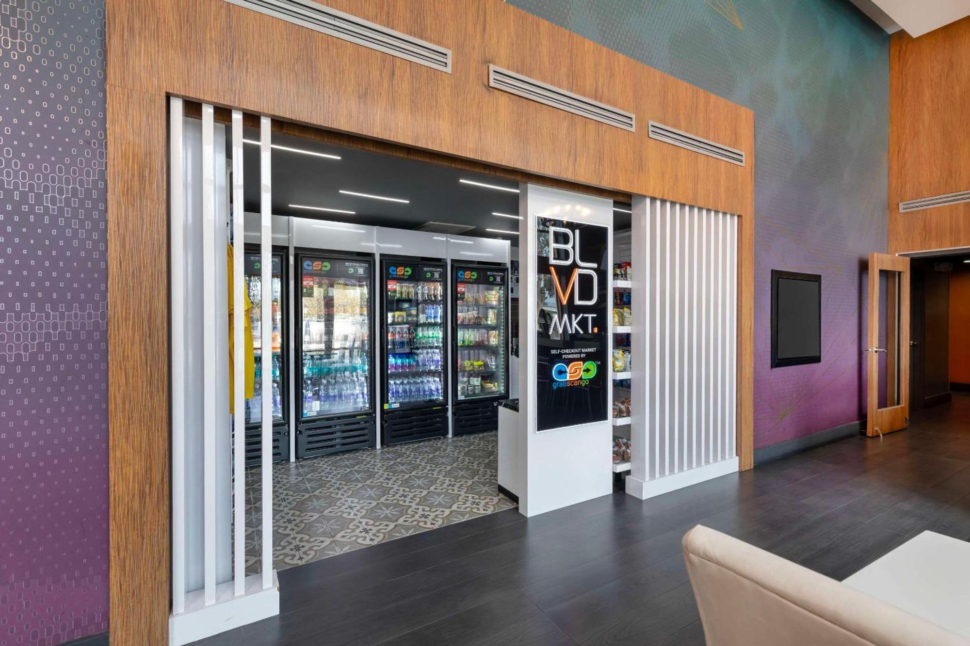 Blvd Hotel And Studios Universal-Hollywood, Ascend Hotel Collection Лос-Анджелес Экстерьер фото