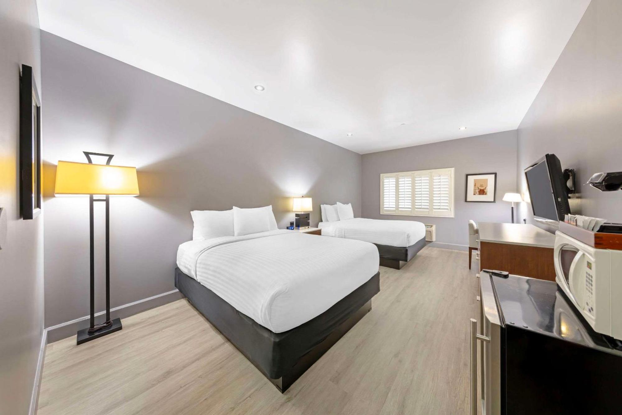 Blvd Hotel And Studios Universal-Hollywood, Ascend Hotel Collection Лос-Анджелес Экстерьер фото